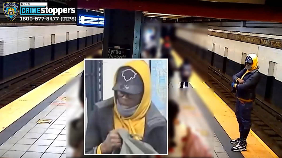 This suspect is being sought by the NYPD: he pushed a passenger onto the Brooklyn subway tracks