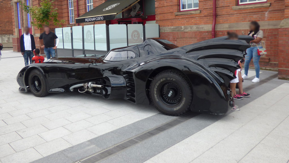 Idée de cadeau: la Batmobile de Batman est à vendre - RTL People