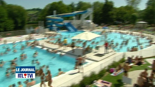 Affluence à La Piscine De Wégimont En Ce Jour De Canicule